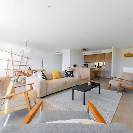 Magnifique Cavaliere Terrasse 3 Garage *